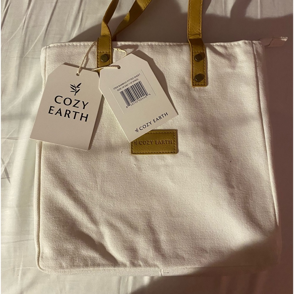 Cozy Earth King Fitted & Flat Sheet Set!